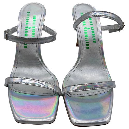 Pre-owned Bettina Vermillon Leather Sandals In Silver