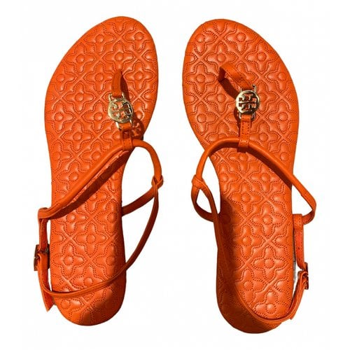 Pre-owned Tory Burch Leather Flats In Orange