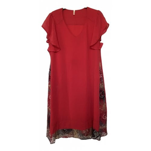 Pre-owned Ikks Mid-length Dress In Red