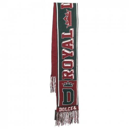 Pre-owned Dolce & Gabbana Cashmere Scarf In Red