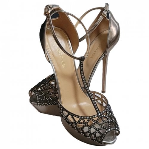 Pre-owned Sergio Rossi Leather Heels In Metallic