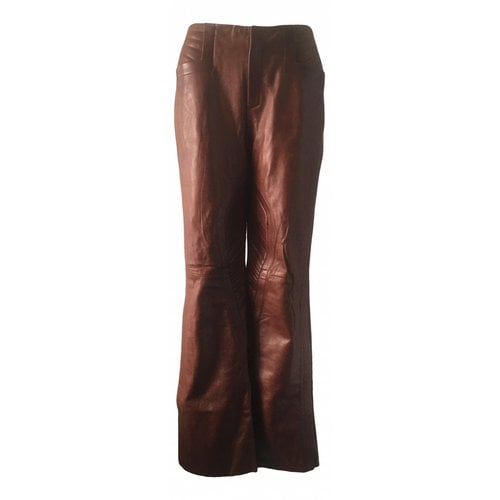 Pre-owned Gucci Leather Trousers In Burgundy