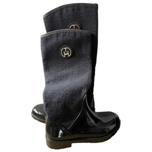 Pre-owned Tommy Hilfiger Cloth Boots In Navy