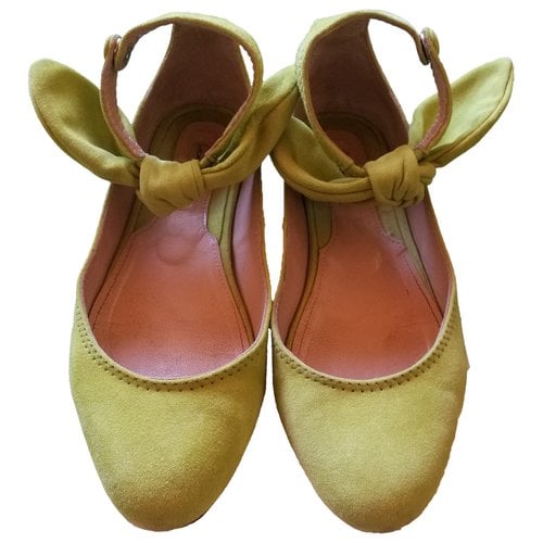 Pre-owned Carven Ballet Flats In Other