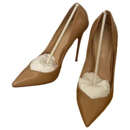 Pre-owned Femme Patent Leather Heels In Beige