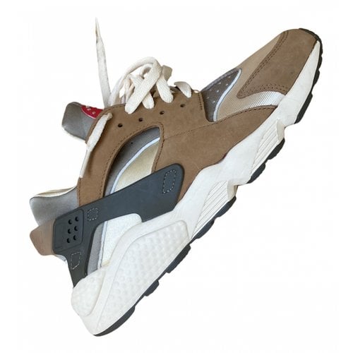 Pre-owned Nike Huarache Leather Low Trainers In Brown