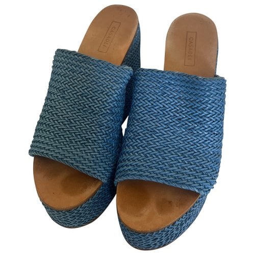 Pre-owned Casadei Leather Mules & Clogs In Blue