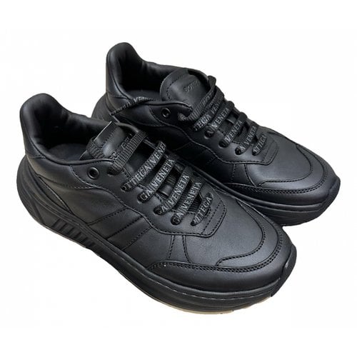Pre-owned Bottega Veneta Speedster Leather Trainers In Black