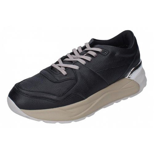 Pre-owned Liujo Leather Low Trainers In Black