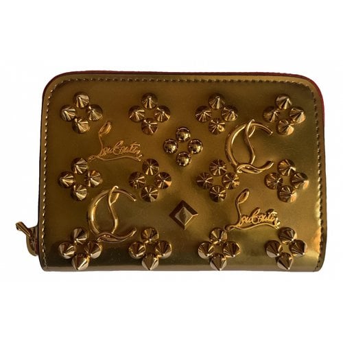 Pre-owned Christian Louboutin Leather Clutch In Gold