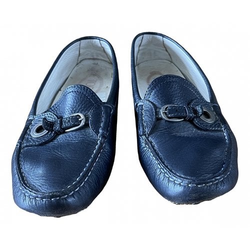 Pre-owned Tod's Leather Flats In Navy