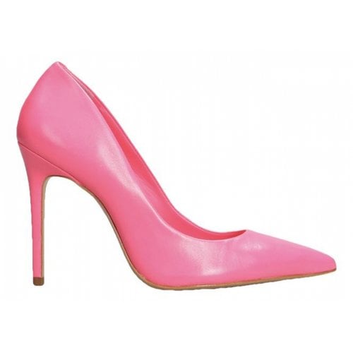 Pre-owned Schutz Leather Heels In Pink