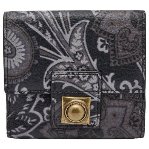 Pre-owned Etro Leather Wallet In Black
