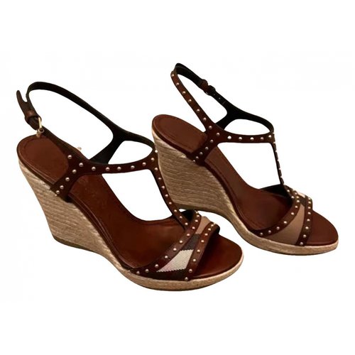 Pre-owned Burberry Leather Sandal In Brown