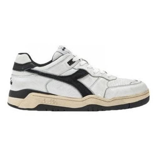 Pre-owned Diadora Leather Low Trainers In White
