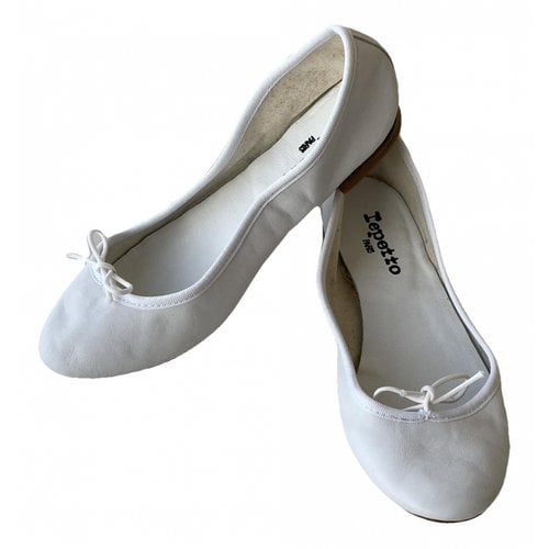 Pre-owned Repetto Leather Ballet Flats In White