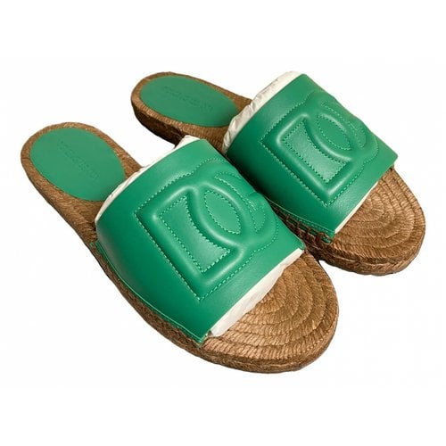 Pre-owned Dolce & Gabbana Leather Sandal In Green
