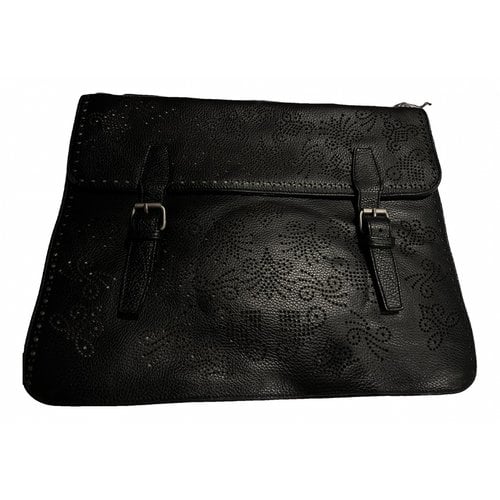Pre-owned Carven Leather Bag In Black
