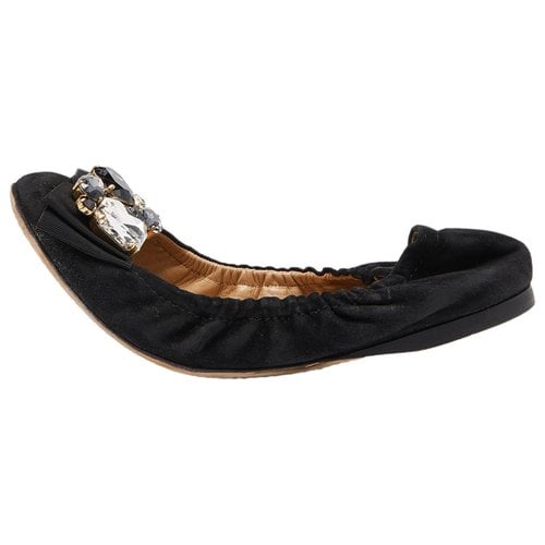 Pre-owned Dolce & Gabbana Flats In Black