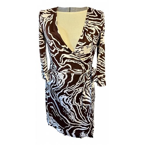 Pre-owned Diane Von Furstenberg Silk Mid-length Dress In Brown