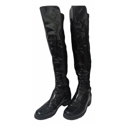 Pre-owned Stuart Weitzman Patent Leather Riding Boots In Black