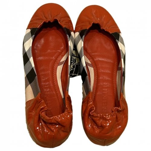 Pre-owned Burberry Patent Leather Flats In Orange