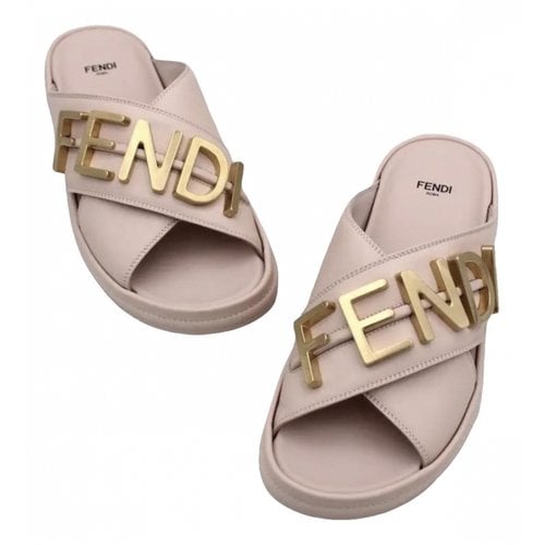 Pre-owned Fendi Graphy Leather Sandal In Pink