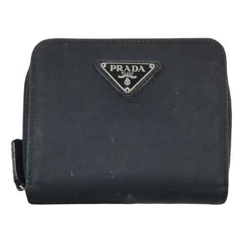 Pre-owned Prada Re-edition 1995 Handbag In Black