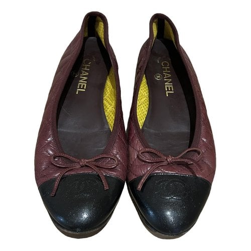 Pre-owned Chanel Cambon Leather Ballet Flats In Burgundy