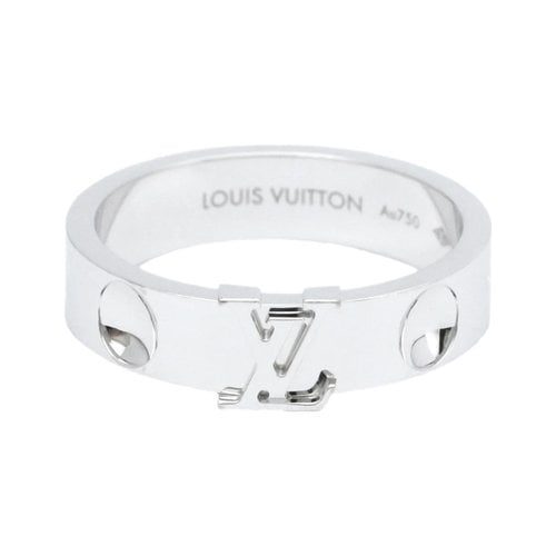 Pre-owned Louis Vuitton Empreinte White Gold Ring In Silver