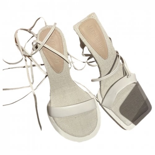 Pre-owned Jacquemus Rond Carré Leather Sandal In White