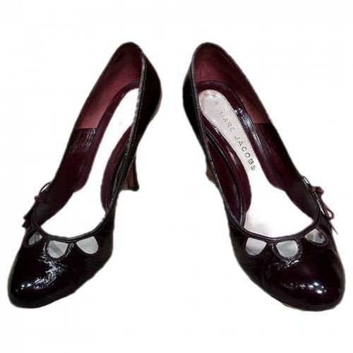 Pre-owned Marc Jacobs Patent Leather Heels In Burgundy