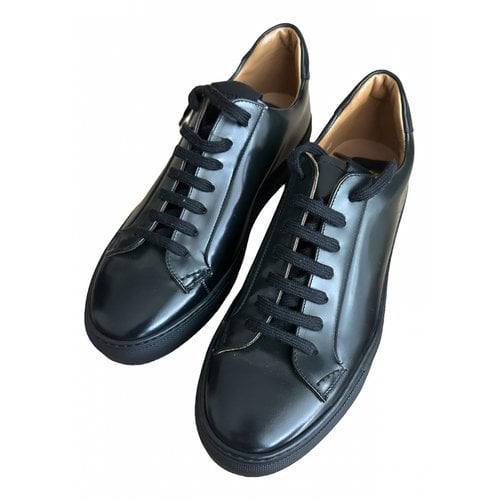 Pre-owned Doucal's Patent Leather Low Trainers In Black