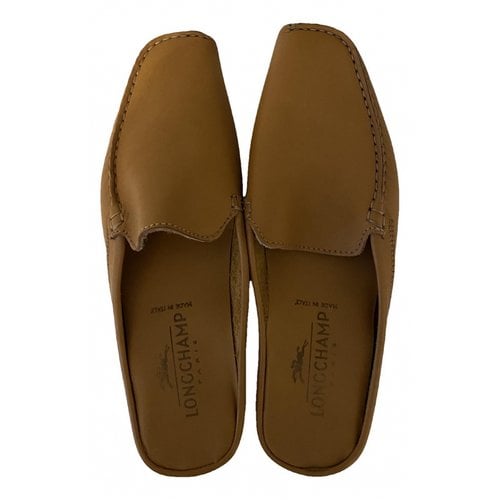 Pre-owned Longchamp Leather Flats In Camel