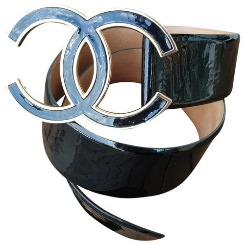 Pre-owned Chanel Patent Leather Belt In Black