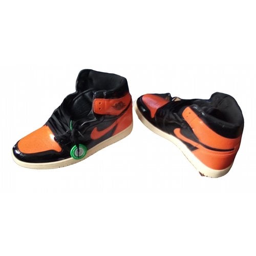 Pre-owned Nike Patent Leather Lace Ups In Orange