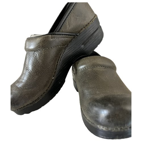 Pre-owned Dansko Leather Mules & Clogs In Other