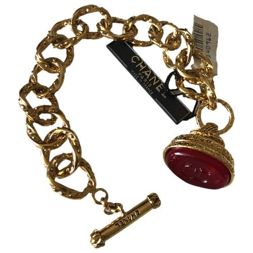 Pre-owned Chanel Cc Bracelet In Gold