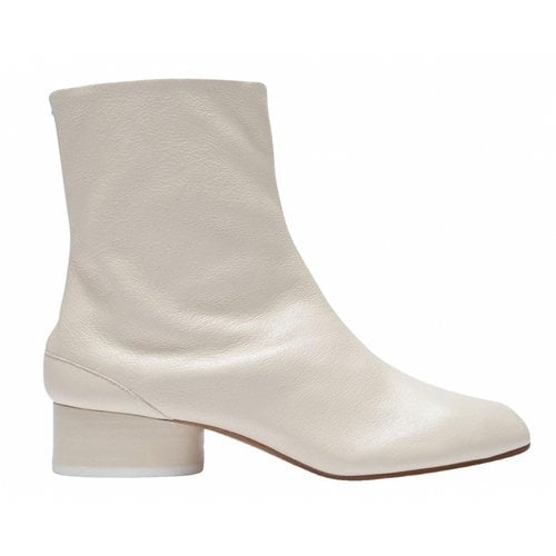 Pre-owned Maison Margiela Leather Ankle Boots In White