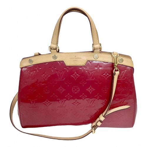 Pre-owned Louis Vuitton Bréa Patent Leather Handbag In Red