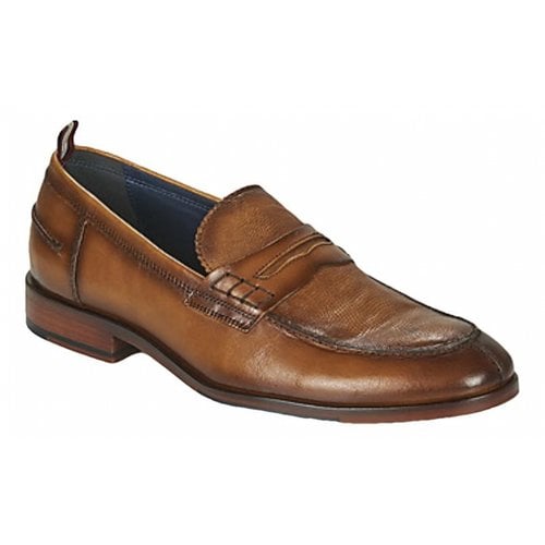 Pre-owned Azzaro Leather Flats In Brown