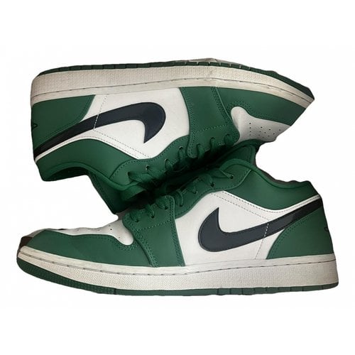 Pre-owned Nike Vinyl Low Trainers In Green