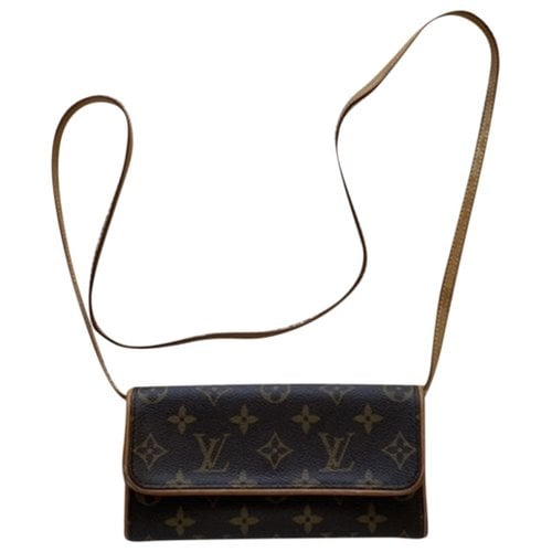 Pre-owned Louis Vuitton Pochette Accessoire Leather Crossbody Bag In Brown