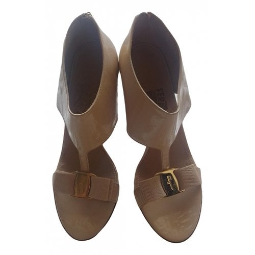 Pre-owned Ferragamo Patent Leather Sandal In Beige