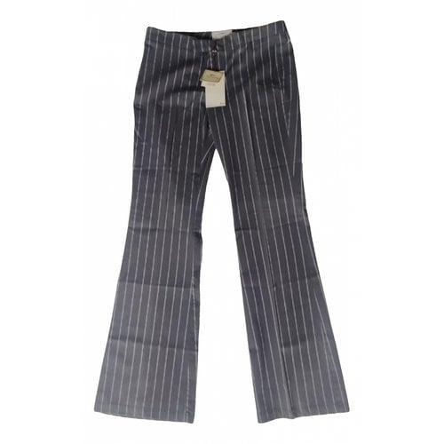 Pre-owned Burberry Trousers In Anthracite