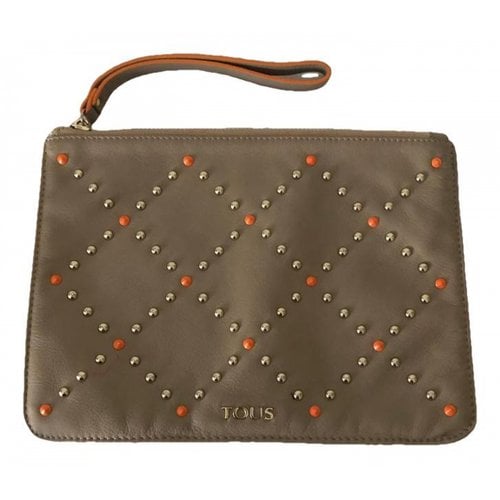 Pre-owned Tous Leather Clutch Bag In Beige