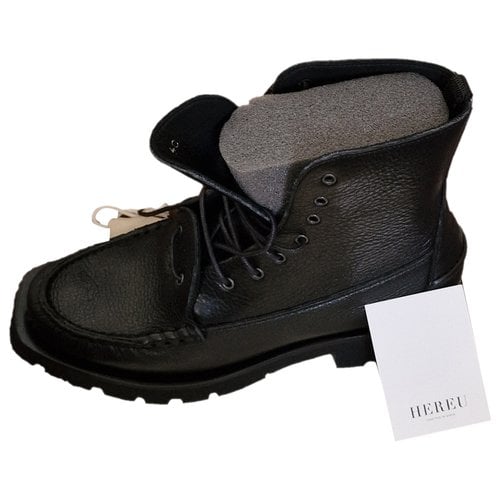 Pre-owned Hereu Leather Boots In Black