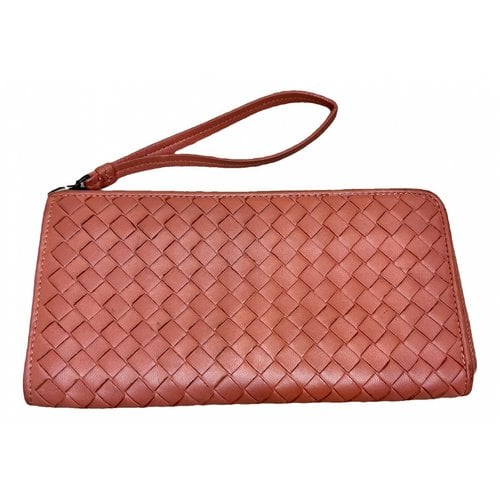 Pre-owned Bottega Veneta Intrecciato Leather Wallet In Pink