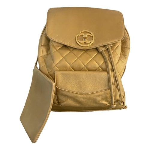 Pre-owned Chanel Duma Leather Backpack In Gold
