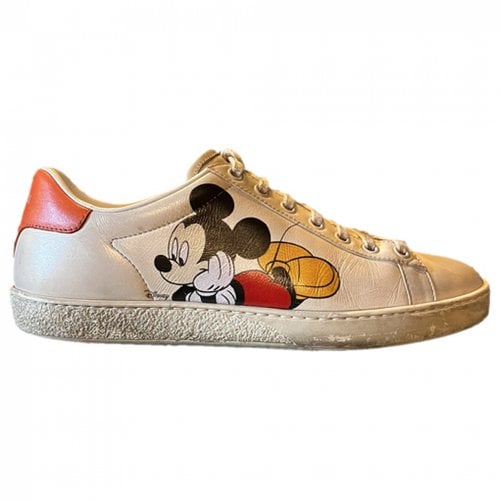 Pre-owned Disney X Gucci Leather Trainers In Beige